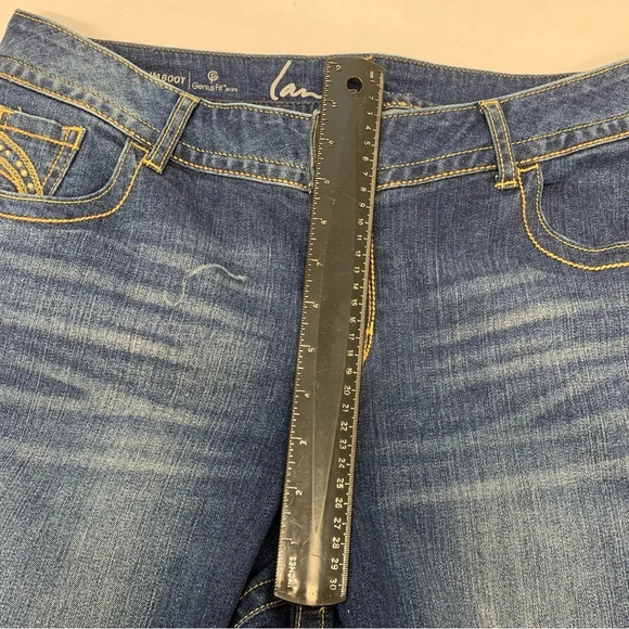 Lane Bryant Jeans Woman 16 Genuis Fit Slim Boot  Beaded Pockets Casual‎ Western - Picture 11 of 12